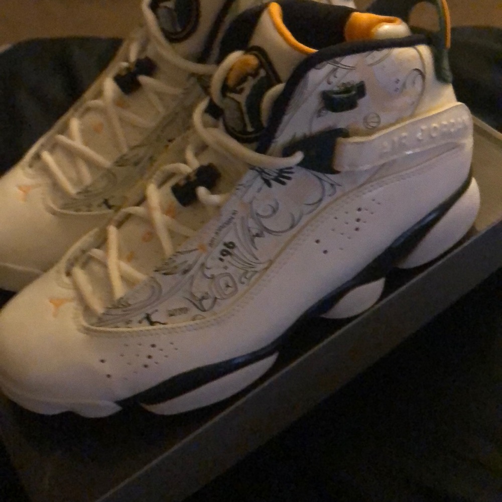 Jordan 6 Rings - Picture 2 of 7